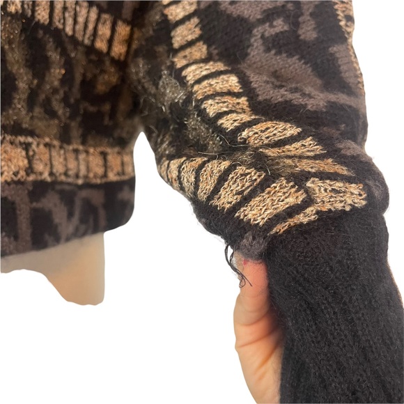 ESCADA Women's Black Geometric Print Knit Wool/Alpaca Oversized Cardigan Size 38 - Picture 4 of 15